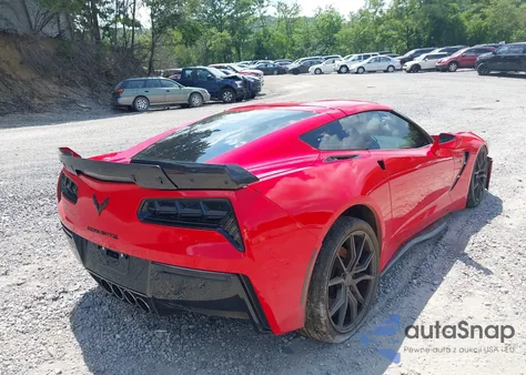 2014 Chevrolet Corvette Stingray Z51 из США, поврежденный, VIN 1G1YM2D78E5114342